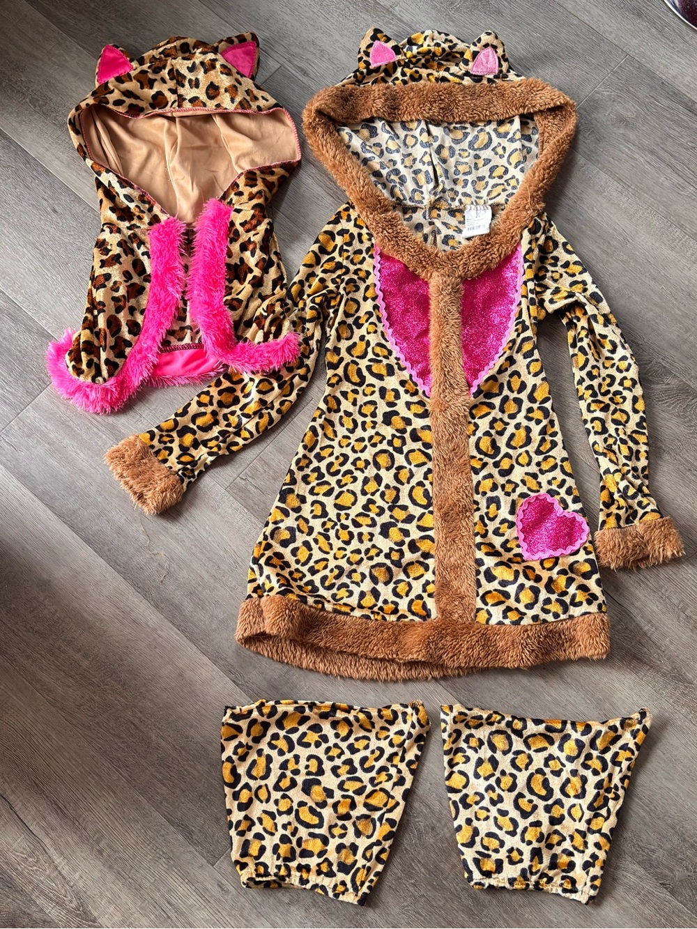 Cheetah Cutie Girls Multicolor Cheetah Halloween Costume size 4-6
